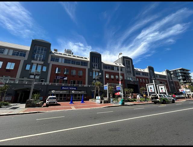 62M² BUILDING TO LET IN GREEN POINT